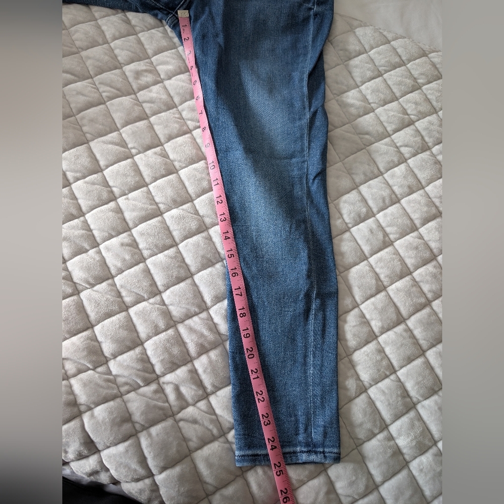 Express Skinny Jeans, Mid Rise, Petite 8, 8 Short - Picture 7 of 9